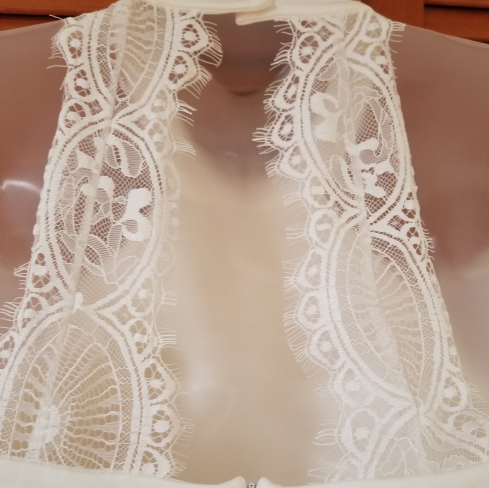 Lulu's Dress - Picture 7 of 7